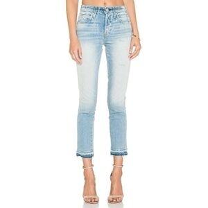 AMO Babe Jeans in Sweet Cheeks Light Wash Blue Size 24